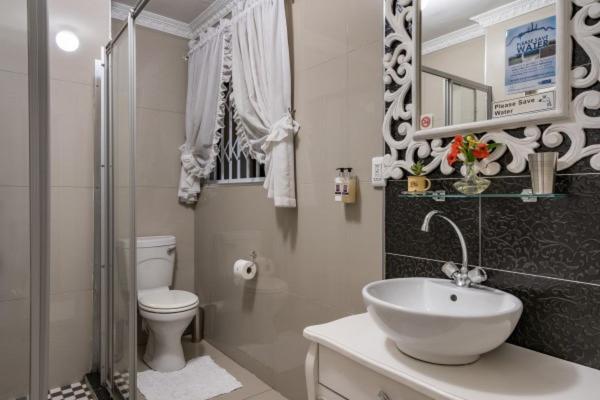 Auriols Guest House Parow Exterior photo